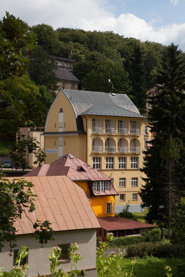 Hotel Lázeňská dependance Bellevue à Janské Lázně Extérieur photo