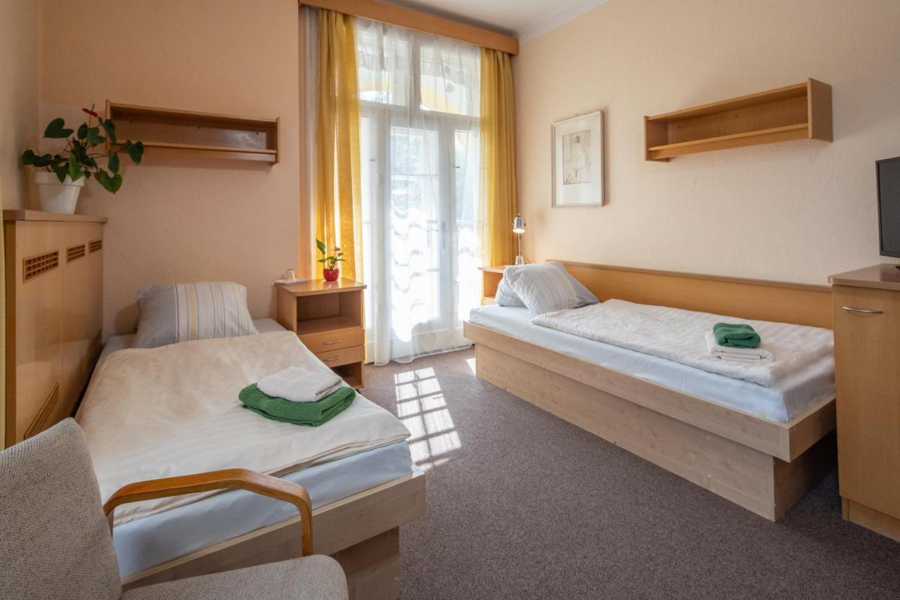 Hotel Lázeňská dependance Bellevue à Janské Lázně Extérieur photo